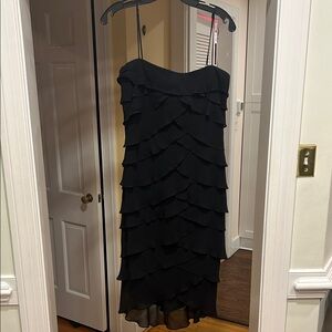 Tadashi Shoji Elegant Black Layered Midi Dress